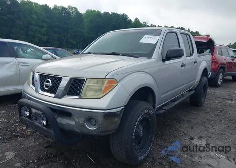 2006 Nissan Frontier Crew Cab Le/Se/Off Road z USA, uszkodzony, nr VIN 1N6AD07W86C456173